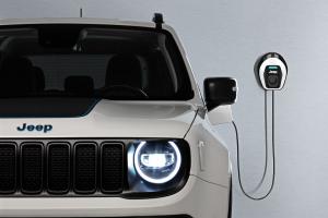 Jeep Renegade 4xe First Edition 2020 года  (EU)